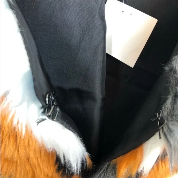 Say What Faux Fur - Picture 3 of 5